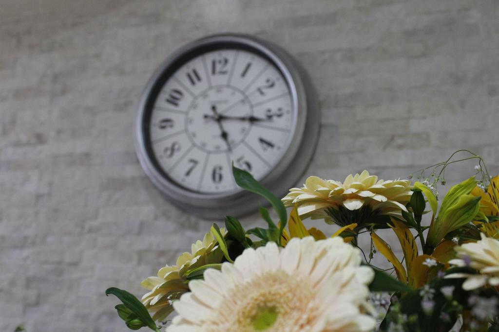 5th Floor Guest House Jerevan Buitenkant foto