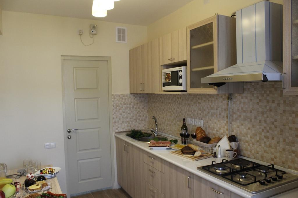 5th Floor Guest House Jerevan Buitenkant foto