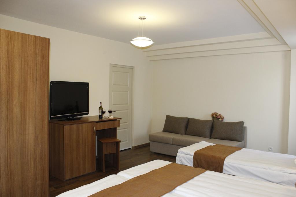 5th Floor Guest House Jerevan Kamer foto