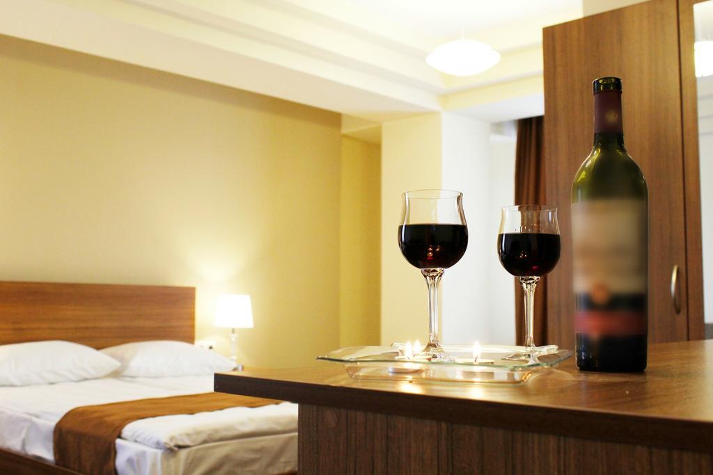 5th Floor Guest House Jerevan Buitenkant foto